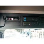 Mercedes Actros, CB vysílačka Allamat 409, CB anténa orig. Mercedes, kovový DIN držák, orig. repro