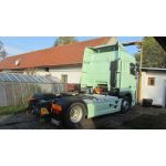 Daf XF, zptn kamera pro pohled do otevenho nvsu, zobrazen na 2DIN rdiu, pracovn LED svtla 