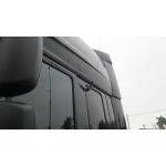 Daf XF Super Space Cab, CB antna Sirio Turbo 1000 v boku kabiny  - nutn jej mrn odklon