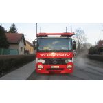 Mercedes Actros, LED světla pro denní svícení, krytka kolem LED světel