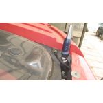 Case IH 140, CB vysílačka Allamat 409, CB anténa Sirio Turbo 800, na míru vyrobený držák antény 