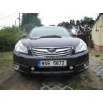 Subaru Outback, vzdlenost LED svtel cca 50cm od bonho obrysu