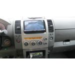 Nissan Pathfinder, CMOS kamera 180 stup v podloce SPZ - zobrazen na 2DIN rdiu JVC 