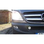 Mercedes Sprinter, vzdlenost LED svtel cca 50cm od bonho obrysu 