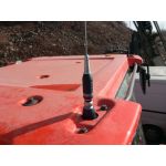 Nakladač Volvo, CB vysílačka Allamat 409, DIN držák a dodatečný DIN rámeček, CB ant Sirio Turbo 2000