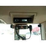 Traktor John Deere, CB vysílačka KPO K-500, CB anténa Sirio Turbo 800 na dodatečném držáku