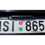 Nissan 350Z, CMOS kamera 180 stup v podloce SPZ - zobrazen na 2DIN rdiu 